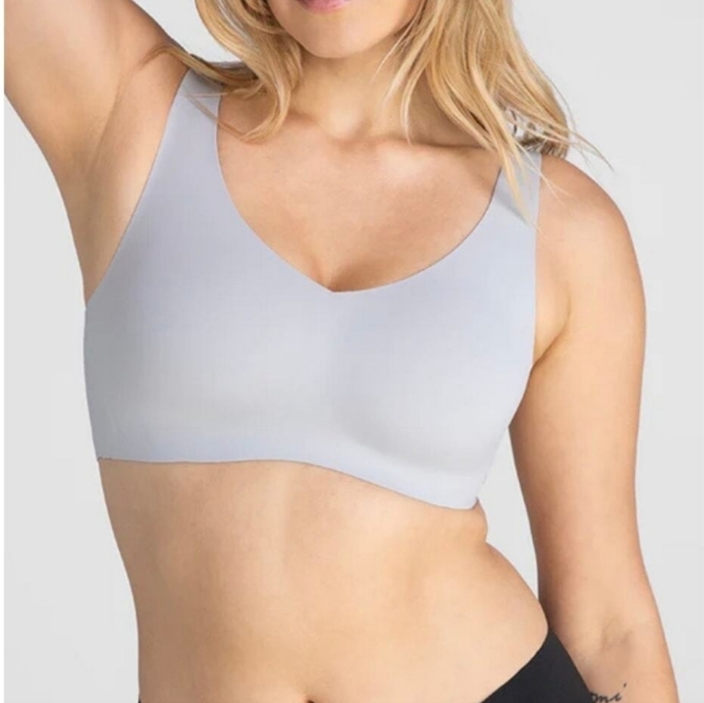 Honeylove gray pull on bra